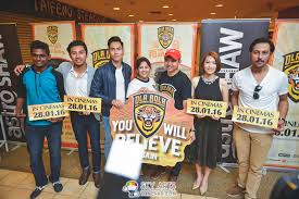 Set in the 1970s, a multicultural team of malaysian football players struggle to overcome personal and collective hardships as a team. Ola Bola Full Movie