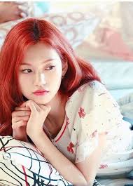 Instagram Weme Doyeon She is the lead dancer, lead vocalist, visual and center of the group along with a former member of i.o.i. pinterest