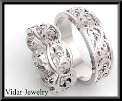 Details About Gold Wedding Band Sets His And Her Unique Leavs Design Diamond Wedding Bands Matching Wedding Band Sets Wedding Band Sets