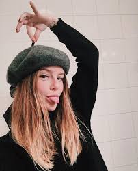Scrunchie Is Back Scrunchieisback Photos Et Videos Instagram Fotograf
