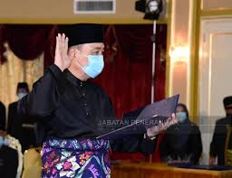 Savesave angkat sumpah fix 2019. Hajiji Angkat Sumpah Ketua Menteri Sabah Ke 16