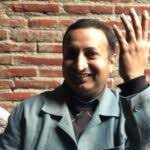 A short history of the selfie stick