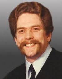 Dennis Elledge's Instagram, Twitter & Facebook