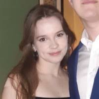 Jess Hurd's Instagram, Twitter & Facebook