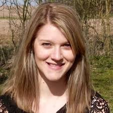 Victoria Farrow's Instagram, Twitter & Facebook