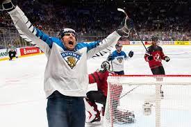 Marko anttila is 35 years old (26/05/1985) and he is 203cm tall. 3 1 Sieg Uber Kanada Kapitan Marko Anttila Und Torhuter Kevin Lankinen Fuhren Finnland Zum Wm Titel 2019 Eishockey News