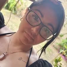 Si vas por un zarpe, que sea de Whopper. Vení al Late Night del #Rey y  aprovechá el 2x1 en Whopper después de las 12mn o pedilo por medio de Uber  Eats