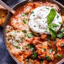Slow Cooker Italian Turkey Chili In A Bowl Topped With Ricotta And Mozzarella Cheese Baguette Chunk Slow Cooker Turkey Chili Slow Cooker Chicken Chili Recipes