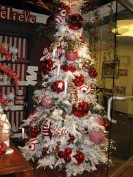 Flocked Christmas Tree With Oversized Flocked Christmas Tree White Flocked Christmas Tree Flocked Christmas Trees Decorated Flocked Christmas Trees