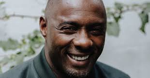 He is the only child to a f. Warum Idris Elba Die Komodie Gewahlt Hat Um Seine Personlichste Geschichte Zu Erzahlen