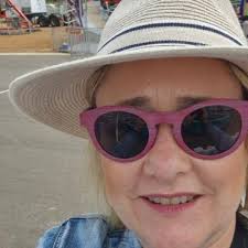 Sandra Prosser (@SProsser@aus.social)