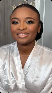 Pt 1.We went to the country side to get our gorgeous bride, Dr. Olivia,  ready to say “I do”. Love our #makeupdocbrides 😍❤️ ,  #nashvillemakeupartist #bridalmua #travelingmakeupartist #weddingmakeup