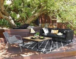 Vous ne résisterez pas à ces meubles d'extérieur colorés et intemporels. 20 Salons De Jardin Pour Des Moments En Famille