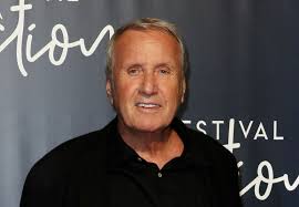 He was born on september 29, 1942 (78 years old). Yves Renier La Biographie De Yves Renier Avec Gala Fr
