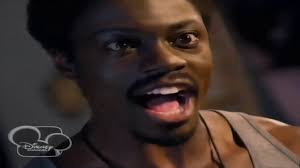 Baieti de oras sezonul 3 episodul 2. Bona Mea E Un Vampir Ep 05 Sperieturile De Vineri Seara By Paulina Luisa