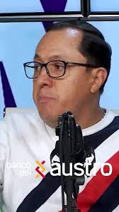 😌 Sabadito de estar en casita viendo pelis y obvio, no puede faltar  #PatoPascual #CooperativaPascual #sabadosinbajon #publicidadpagada