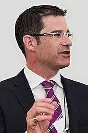 Part 1: 126 Scientific Advisors Shaping Quantum 2.0 For Industry —  Advisors: 1–21