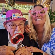 Thank you so much to everyone who took the time to wish me a happy  birthday. Super cool to see so many people reach out. I feel blessed. Let's  have a drink