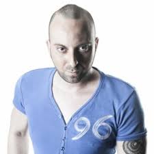 Stream Andrea T Mendoza Vs. Victor Perez Feat. A.J.