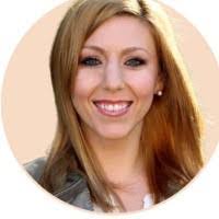 Sarah Spicer's Instagram, Twitter & Facebook