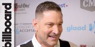 Tyrone Sledge's Instagram, Twitter & Facebook