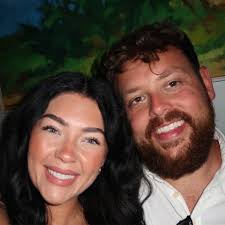 Why is my Can-Am Maverick R's stereo making a constant knocking sound?