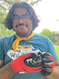 In honor of our event this Saturday... Let's do a Throwback Thursday  featuring our girl, Spirit! 🦅 This photo was likely taken in 1986!! Bald  eagles do not get their signature white