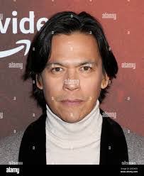 Steven Handy's Instagram, Twitter & Facebook