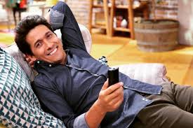 Cómo se vivió el bloque matinal de la teletón. Exagerada Reaccion De Rafael Araneda Que Saco Risas En Miami Se Desmayo