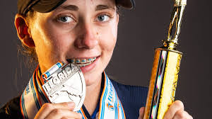 Chet Carter's Instagram, Twitter & Facebook