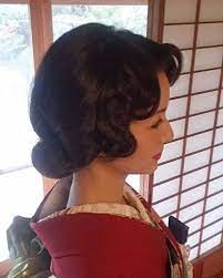 kumiさんはinstagramを利用しています 引振袖で 大正ロマンな花嫁様を作りました 美しすぎて 大騒ぎ どの角度も本当に綺麗で ここにアップする写真選ぶの困った 大正ロマン フィンガーウェーブ ウェディングスタイル 撮影 ヴィンテージヘア