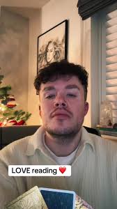 Insightful Love Reading for Emotional Clarity