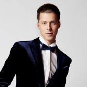Eliminated 6th on april 3, 2020. Renata Und Valentin Lusin Privat So Tanzt Das Let S Dance Parchen Zusammen Durchs Leben News De