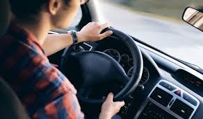La amaxofobia es un tipo de miedo en el que una persona desarrolla un temor irrazonable a un accidente o muerte mientras conduce un vehículo o viaja en un vehículo. Amaxofobia Como Superar La Fobia A Conducir Motor Es