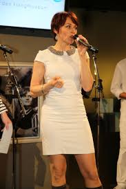 Jetzt ist michael niavarani bereit für ein interview zwischen auftritten in wels und gmunden und einen bummel entlang der linzer landstraße. Bettina Soriat Wikipedia