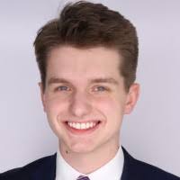 100+ perfiles de «Smedley»