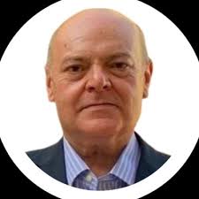 Todavía 𝐧𝐨 𝐡𝐚 𝐩𝐚𝐬𝐚𝐝𝐨 𝐧𝐚𝐝𝐚. Pero tu cabeza ya está  𝐦𝐨𝐧𝐭𝐚𝐧𝐝𝐨 𝐮𝐧 𝐚𝐩𝐨𝐜𝐚𝐥𝐢𝐩𝐬𝐢𝐬. Y todo por una pregunta tan  pequeña como jodida: ¿Y si...? ¿Y si les pasa algo a tus… |