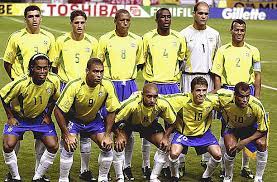 Camisa seleção brasileira 2002 amarela no tamanho g. Dezesseis Anos Depois Brasil Reencontra A Belgica Em Um Geral