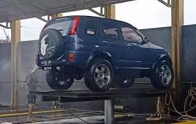 Kompetitor yang mirip dengannya an. Daihatsu Taruna Cx 2001 159499