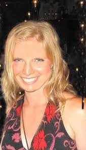 Lisa Seybold's Instagram, Twitter & Facebook