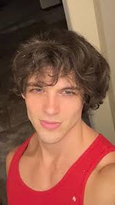 Joshua Allard's Instagram, Twitter & Facebook