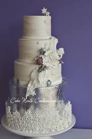Cake Central Silver Winter Wedding Silver Winter Wedding Winter Wedding Cake Christmas Wedding Cakes