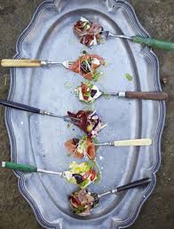 Prawns In Marie Rose Sauce Jamie Oliver Seafood Recipes Recette Alimentation Idee Recette Recette Poisson