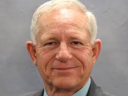 Travis Robinette's Instagram, Twitter & Facebook