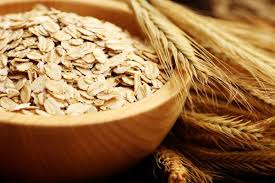 Diversi studi hanno dimostrato che l'olio extra vergine di oliva è utile per abbassare il colesterolo, prevenire l'aterosclerosi e ripulire le arterie. 10 Alimenti Che Abbassano Il Colesterolo Ricette Di Checucino It