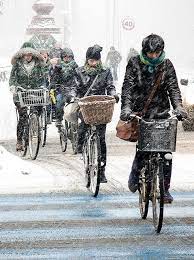 Copenhagen February Traffic Cycling In Winter In Copenhagen Cykler Cykle Danmark