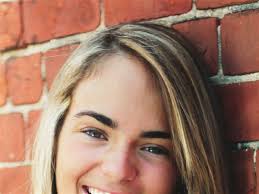 Student of the week: Sydney Davis