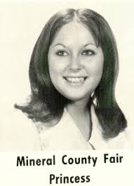 Vickie Craven: https://thegeorgiagazette.com/habersham/vickie-craven/