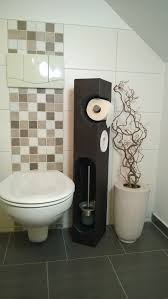 Klopapierhalter Toilettenpapierhalter Holz Dunkel Mit Wc Burste Ein Designerstuck Von Mit Klopapierhalter Toilettenpapierhalterung Toilettenpapier Stander