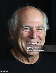 Tracy Weiner and her husband, producer Jeffrey Weiner, attend the... News  Photo